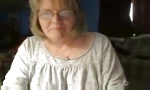 sleezy
 aged
 woman
 has fun on web webcam. new comer older lady